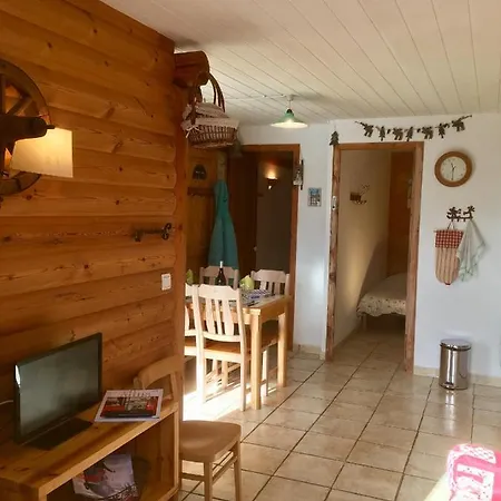 Appartements Dans Chalet Font-Romeu-Odeillo-Via Exterior photo